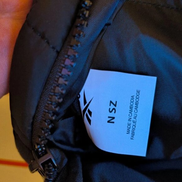 N SZ Reebok Classic Mini Backpack Casual Black Neoprene UNISEX Brand New - Picture 4 of 6
